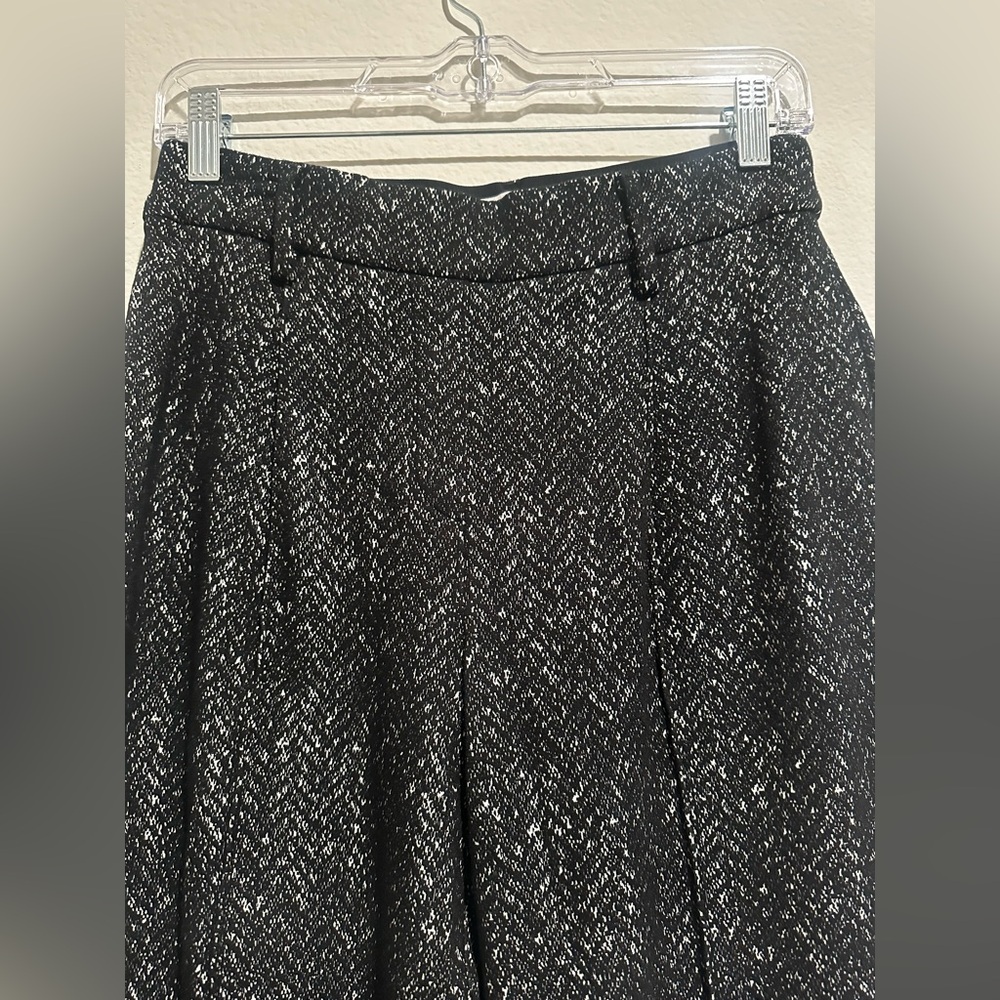 SPANX Ponte Barrel Pants - Picture 4 of 9